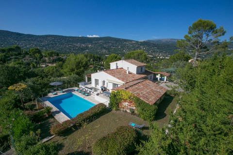 L'Estelan Villa, Cote d'Azur - Sleeps 12-14 - Vintage Travel