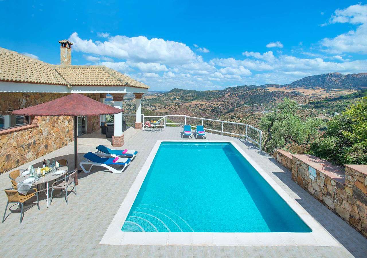 Villas in Conil de la Frontera, Spain With Private Pools - Vintage Travel